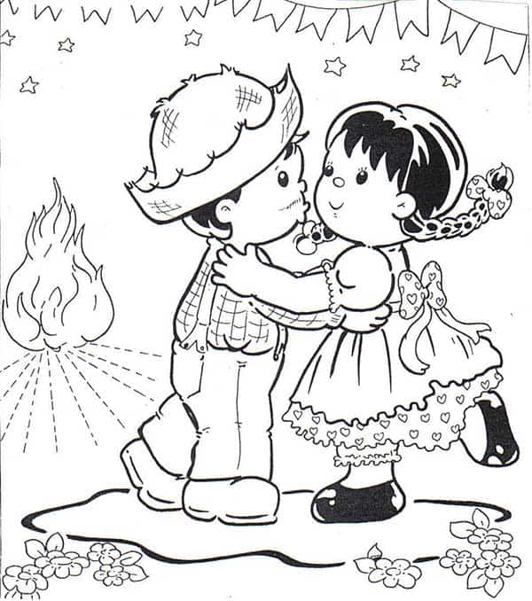 Dançando na Festa Junina