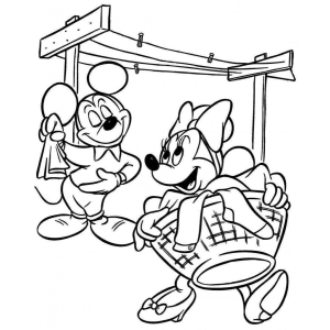Divertido Dia de Lavanderia com Mickey e Minnie